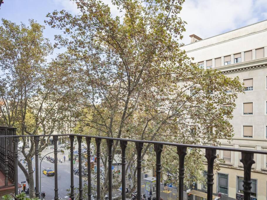 ¡Apartamento En El Centro De Barcelona! Exterior foto